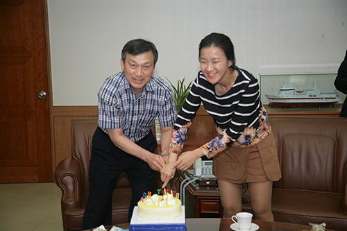 10월 생일을 맞은 KIGAM인 여러분들 축하합니다!