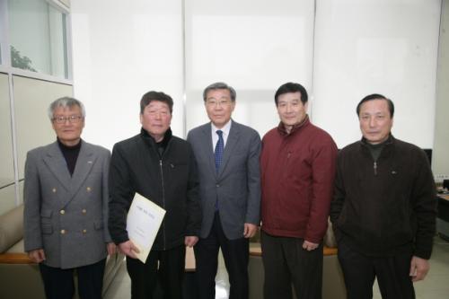 지자연우회, 화재로 집 잃은 회원 위해 성금 모아 전달해