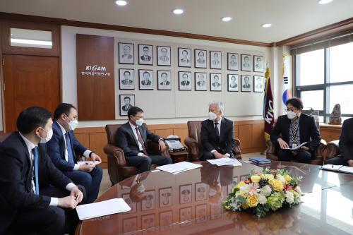 주한 카자흐스탄 대사 방문