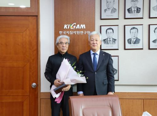 임종관 전문기능원 정년퇴임식